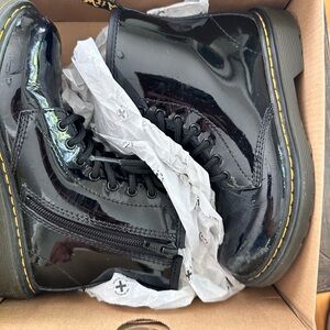 girls boots dr Martens size 1 us